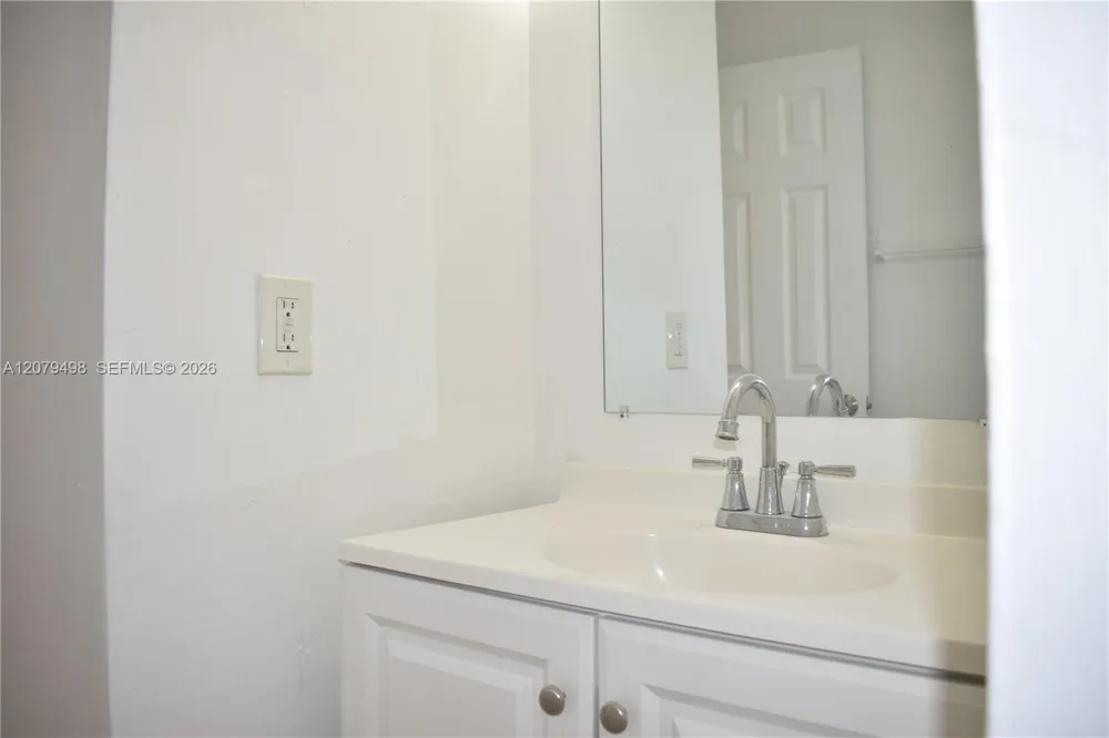 2300 Superior St #1 Opa-Locka, FL 33054