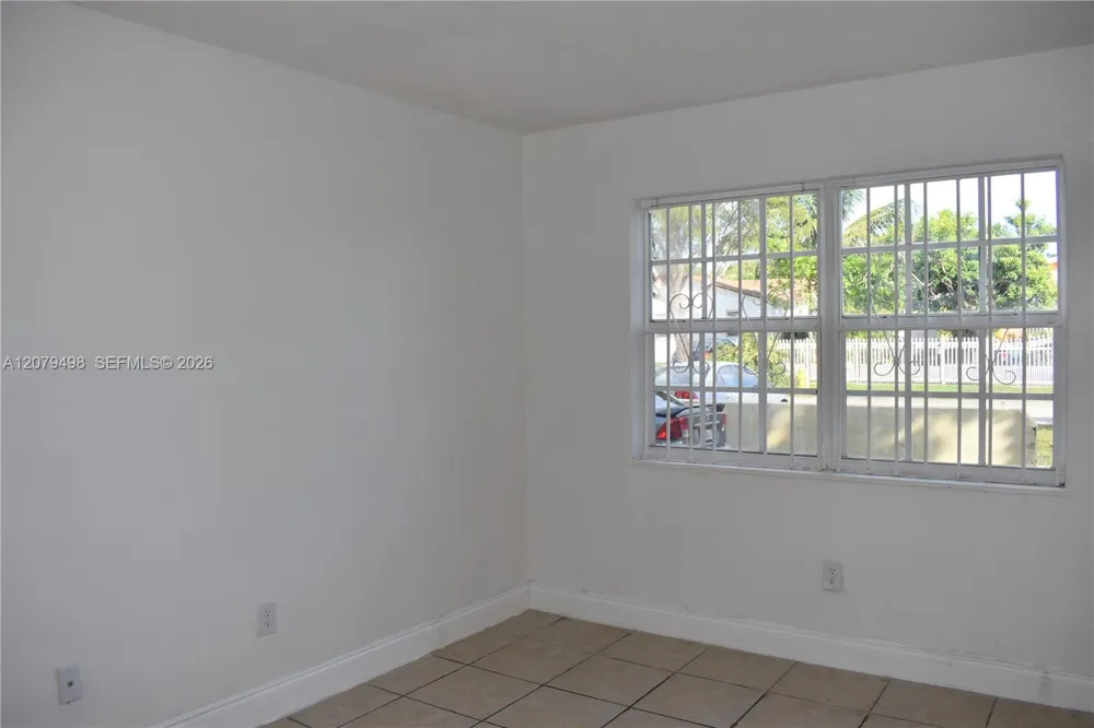 2300 Superior St #1 Opa-Locka, FL 33054