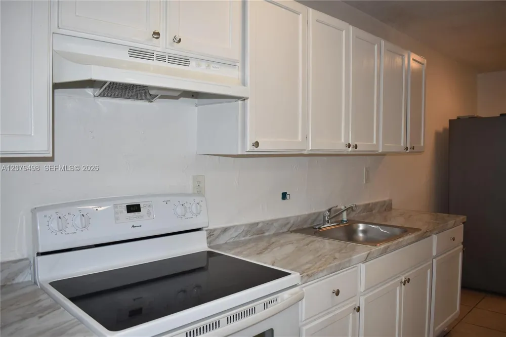 2300 Superior St #1 Opa-Locka, FL 33054