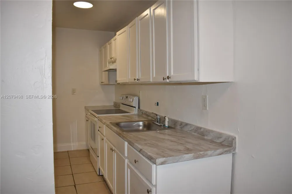 2300 Superior St #1 Opa-Locka, FL 33054