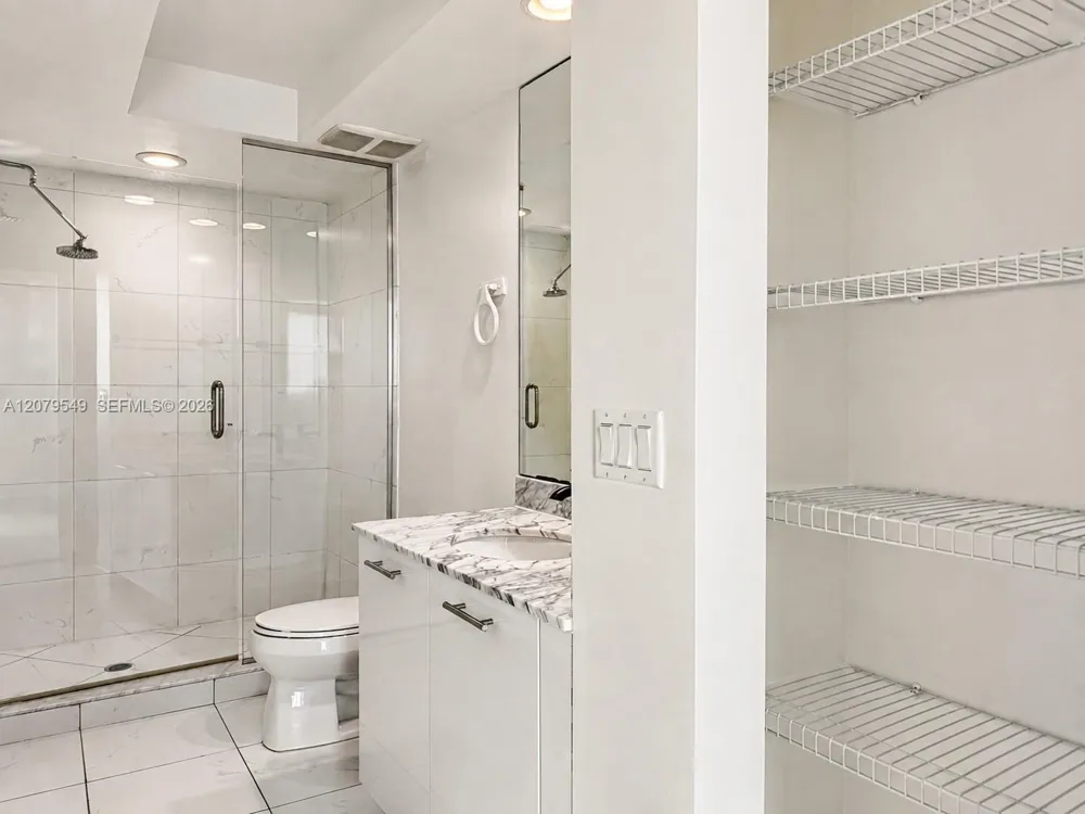 55 SE 6th St #1510 Miami, FL 33131