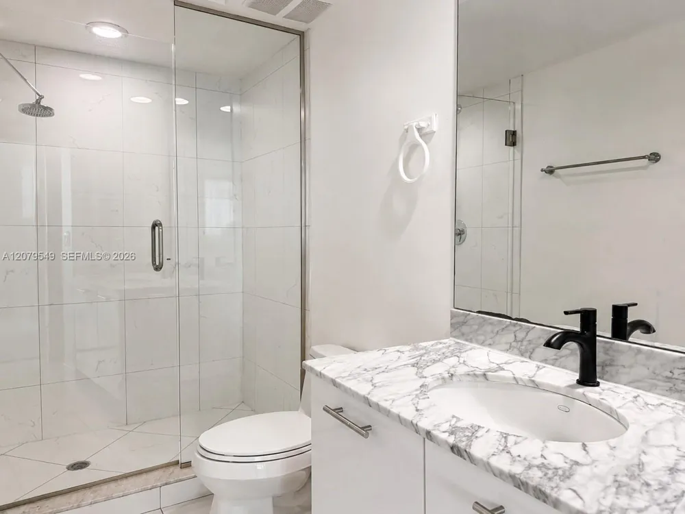 55 SE 6th St #1510 Miami, FL 33131