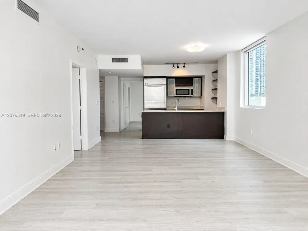 55 SE 6th St #1510 Miami, FL 33131