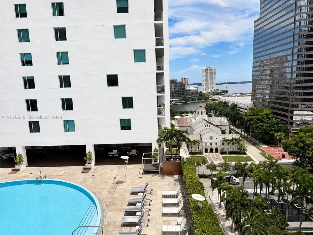 55 SE 6th St #1510 Miami, FL 33131
