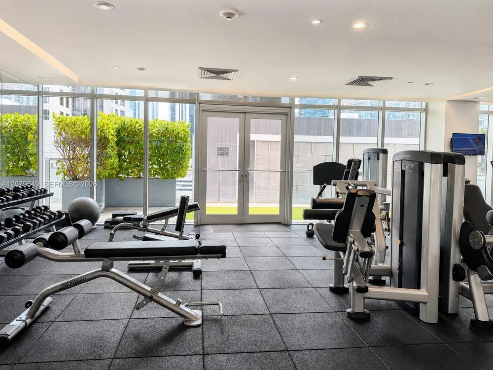 55 SE 6th St #1510 Miami, FL 33131