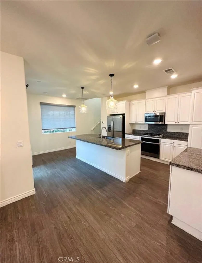 8691 Bay Laurel Chino, CA 91708