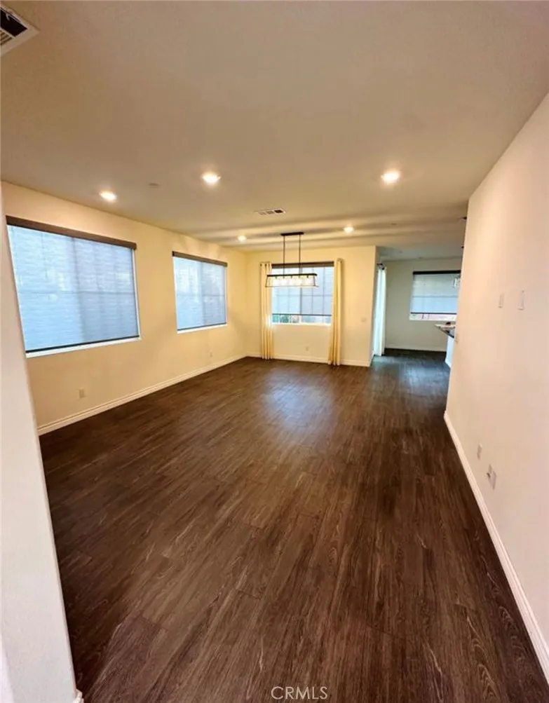 8691 Bay Laurel Chino, CA 91708