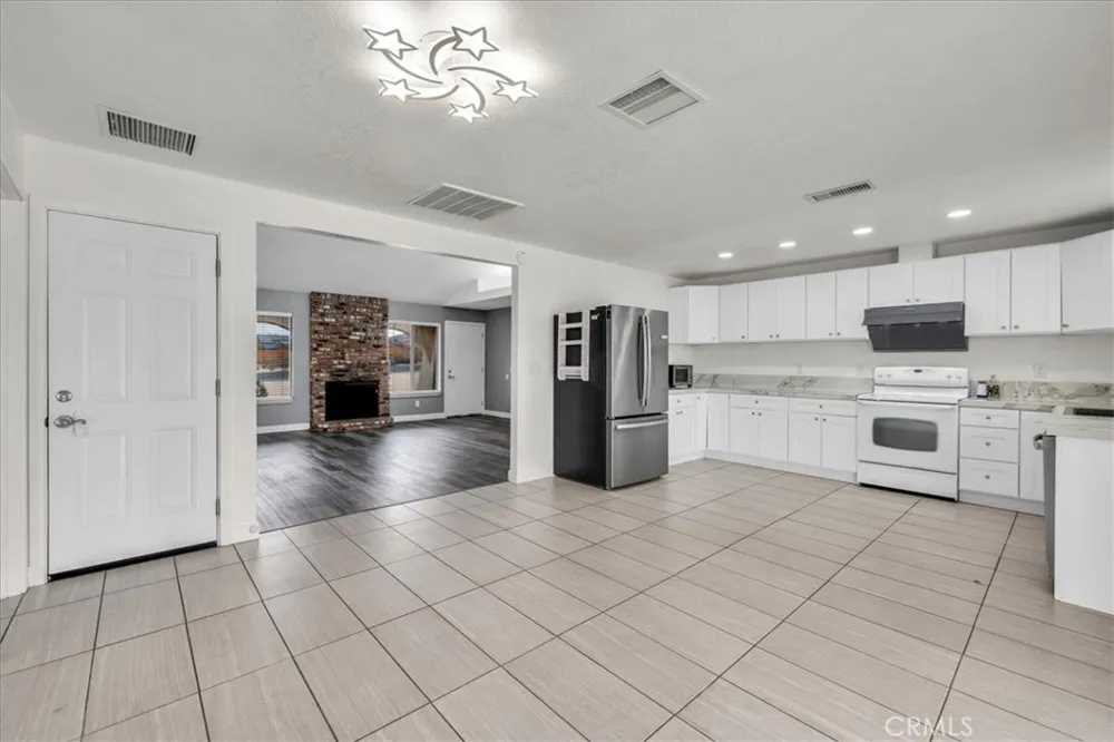 6776 Quail Spring 29 Palms, CA 92277