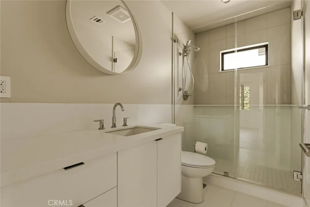 9846 Cabanas Tujunga, CA 91042