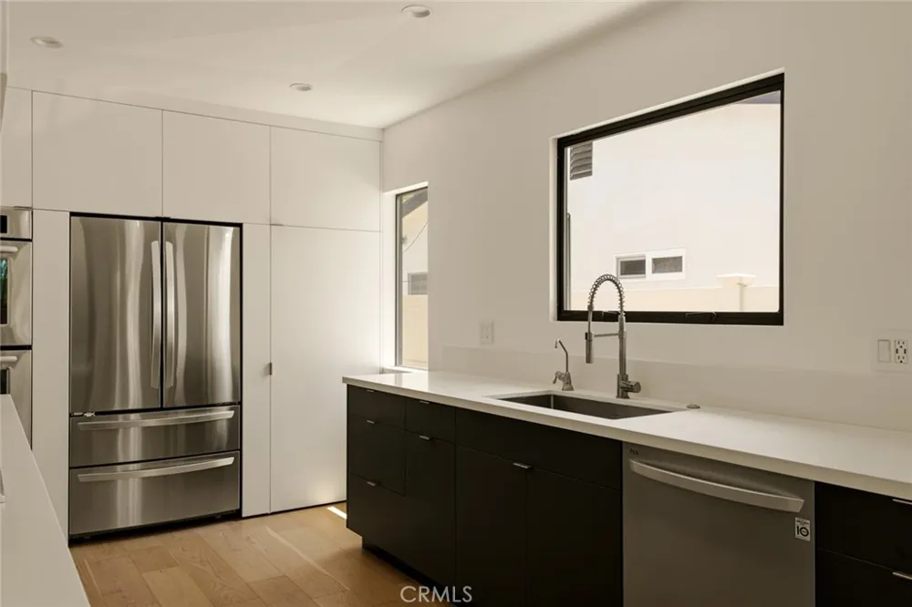 9846 Cabanas Tujunga, CA 91042