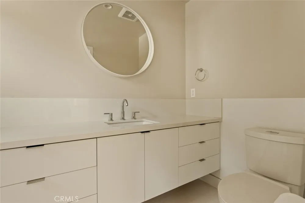 9846 Cabanas Tujunga, CA 91042