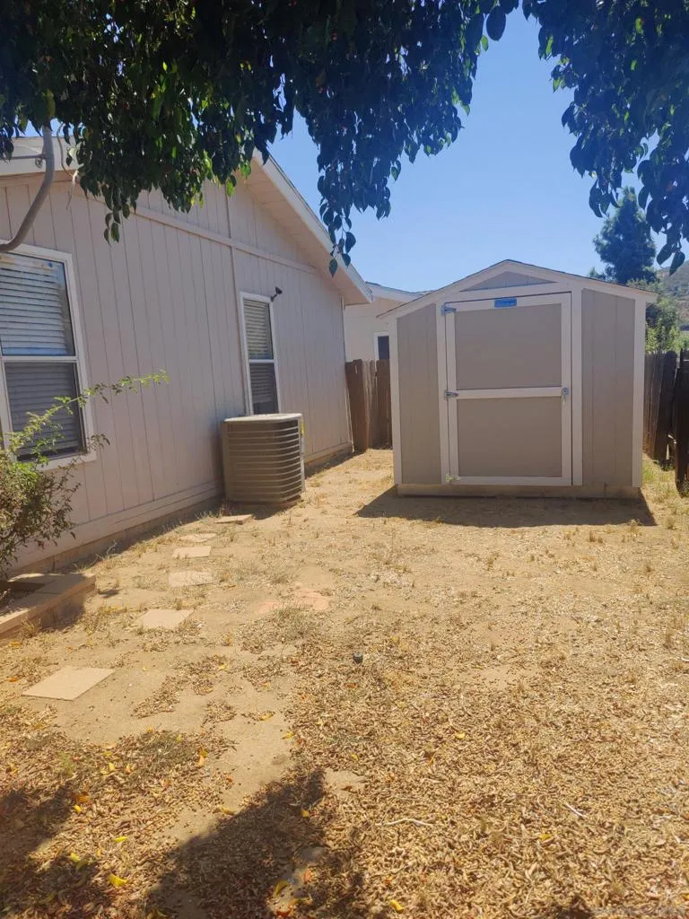 15935 Spring Oaks Rd #65 El Cajon, CA 92021