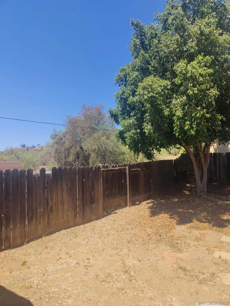 15935 Spring Oaks Rd #65 El Cajon, CA 92021