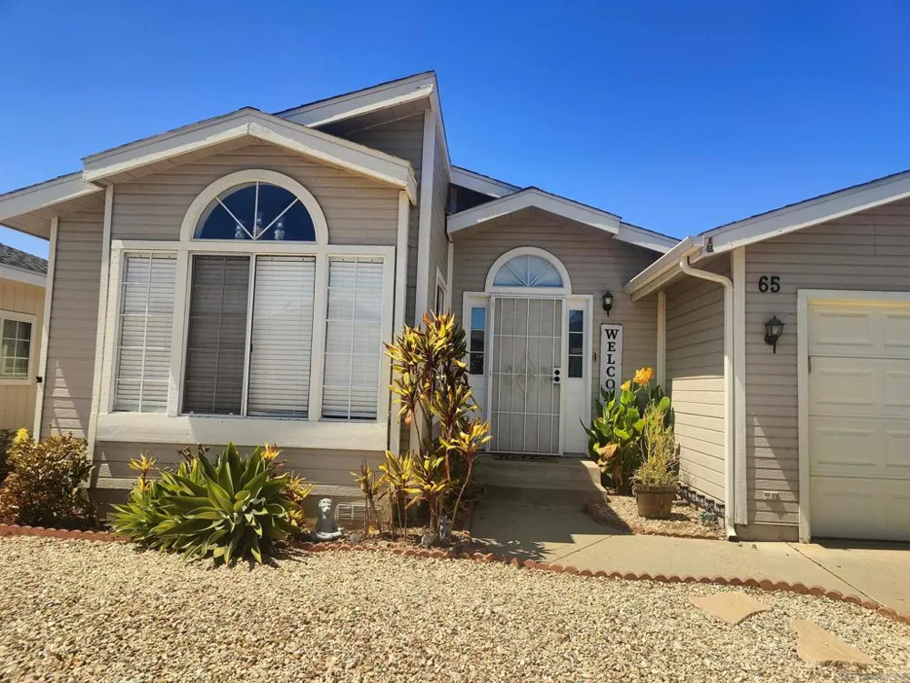 15935 Spring Oaks Rd #65 El Cajon, CA 92021