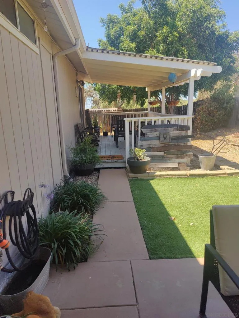 15935 Spring Oaks Rd #65 El Cajon, CA 92021