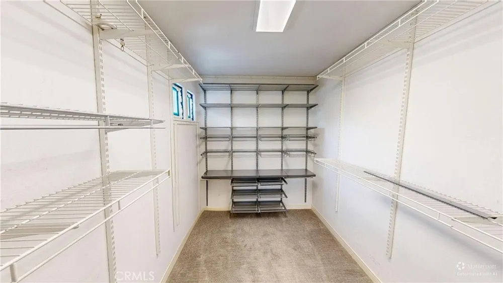 136 23rd Costa Mesa, CA 92627