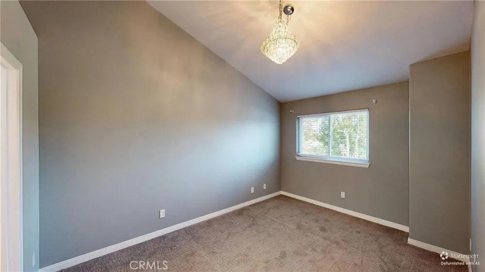 136 23rd Costa Mesa, CA 92627