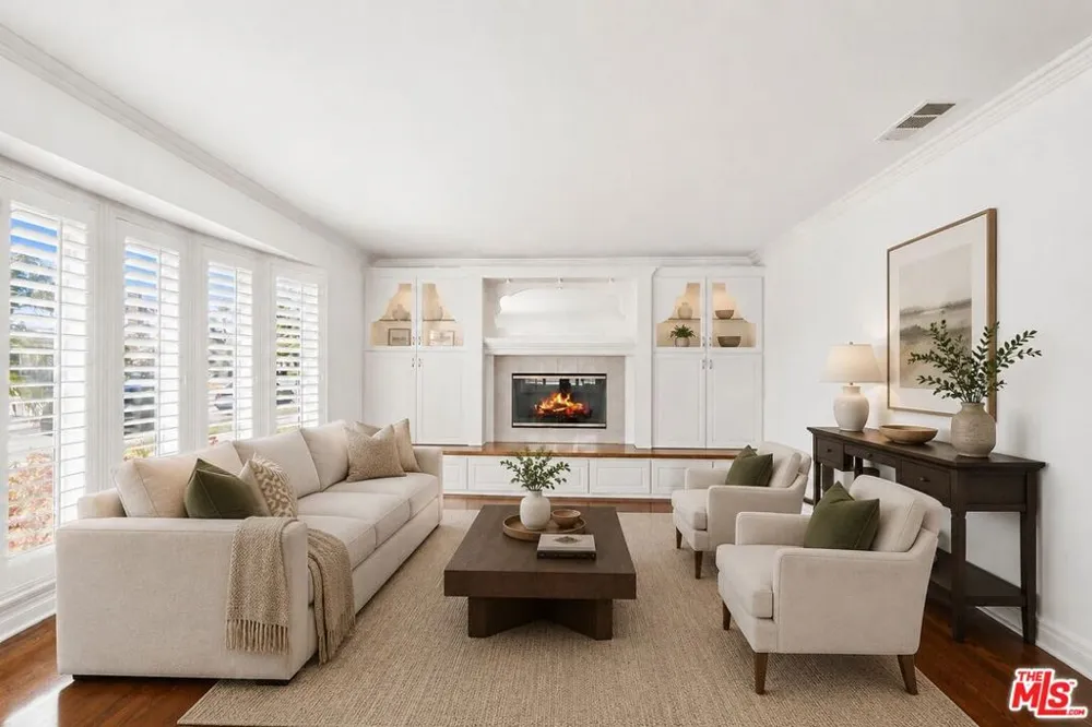 6222 Flores Avenue Los Angeles, CA 90056