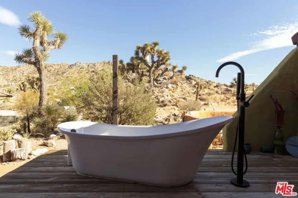 59489 Onaga Trail Joshua Tree, CA 92252