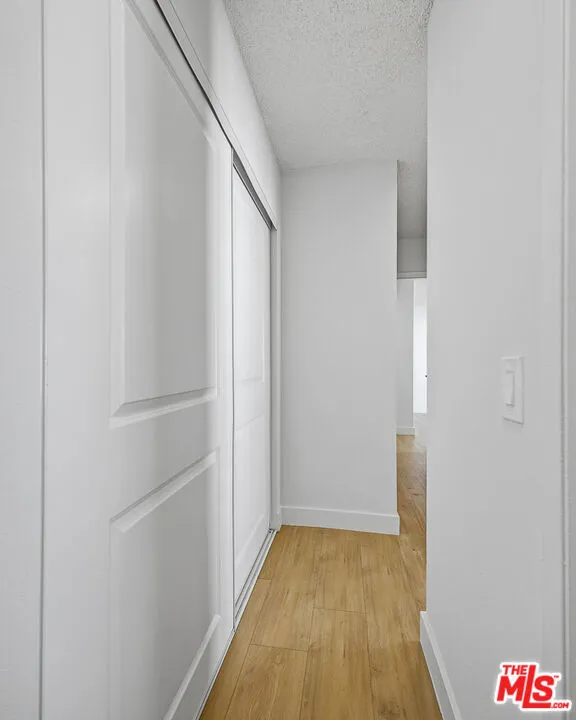 1352 S Carmelina Avenue #212 Los Angeles, CA 90025