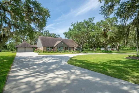 5685 County Road 823