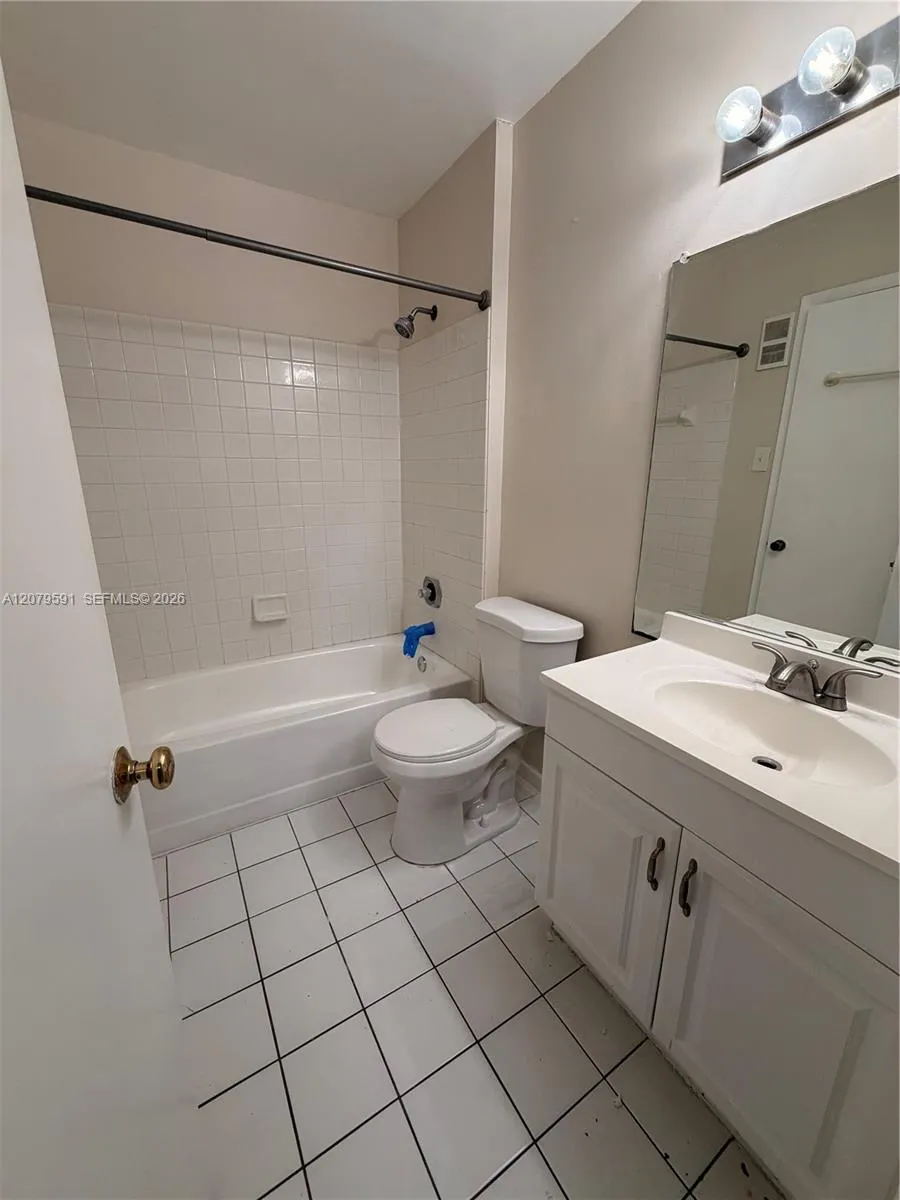 15325 SW 106 TE #604 Miami, FL 33196