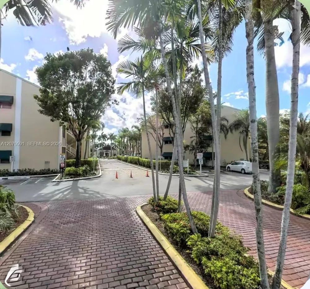 15325 SW 106 TE #604 Miami, FL 33196