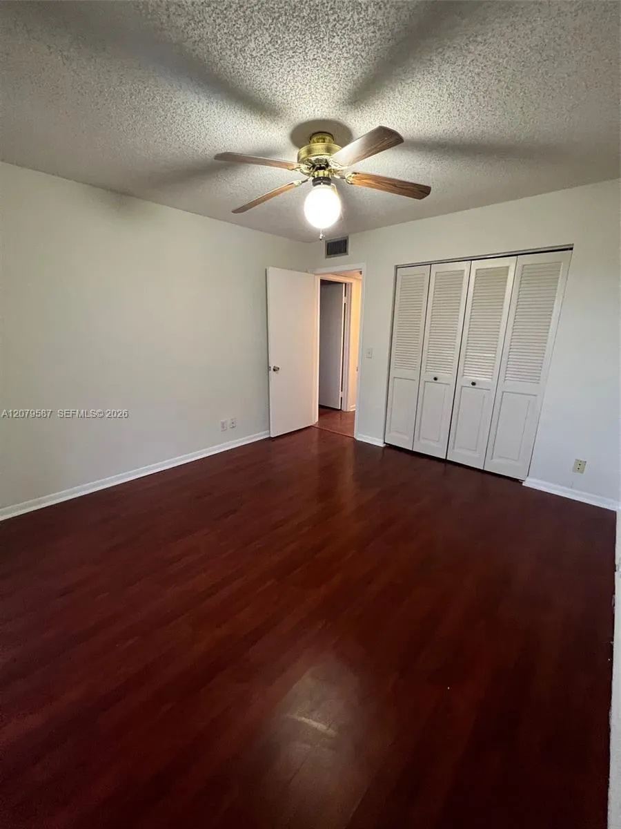 301 SW 135th Ave #402C Pembroke Pines, FL 33027