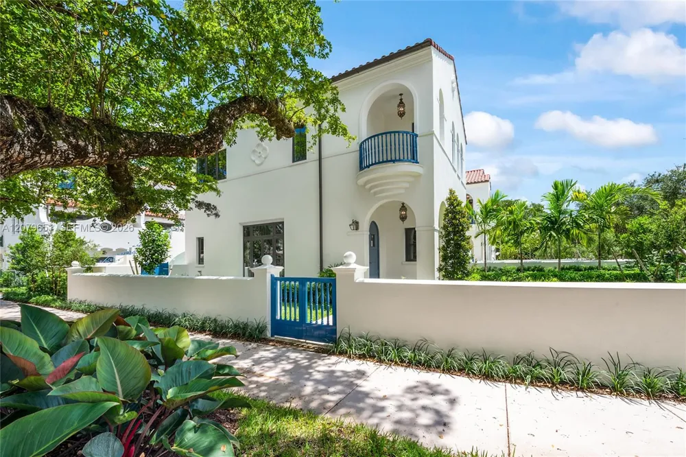 550 Malaga Ave #Villa 1 Coral Gables, FL 33134