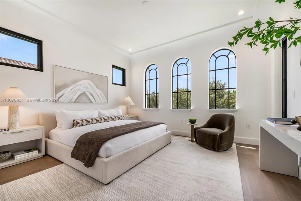 550 Malaga Ave #Villa 1 Coral Gables, FL 33134