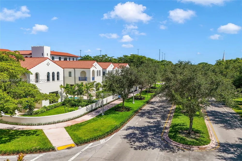 550 Malaga Ave #Villa 1 Coral Gables, FL 33134