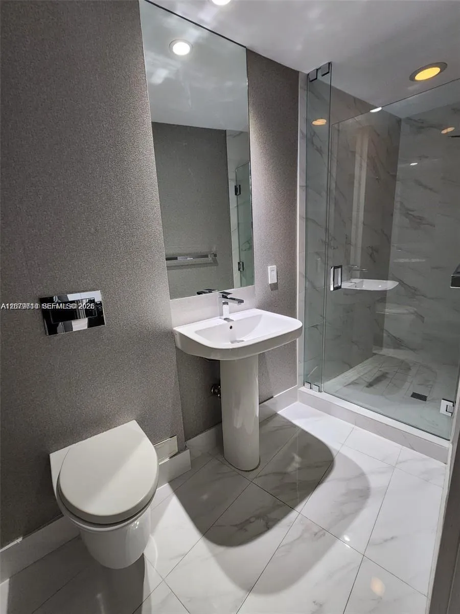 801 S Miami Ave #1804 Miami, FL 33130
