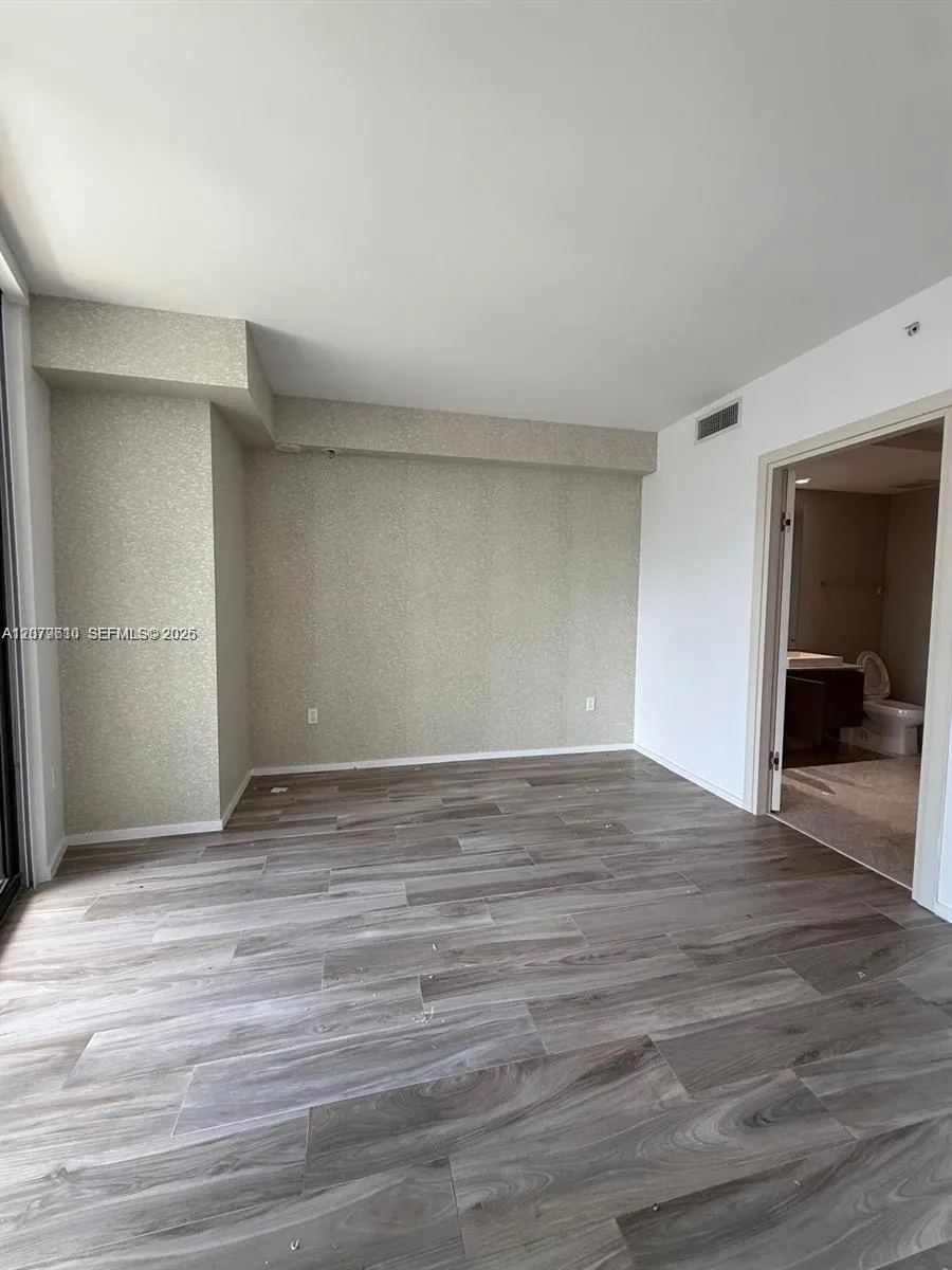 801 S Miami Ave #1804 Miami, FL 33130