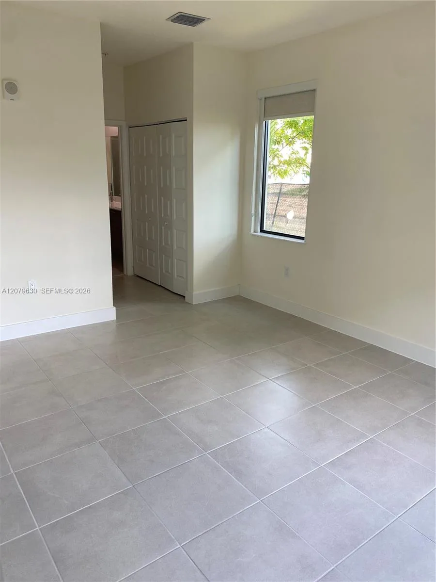 8301 NW 41st St #B-110 Doral, FL 33166