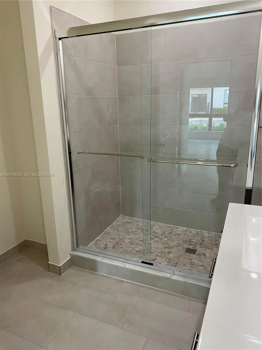 8301 NW 41st St #B-110 Doral, FL 33166