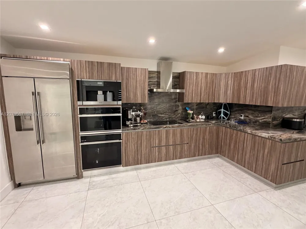 13200 SW 25th St Miami, FL 33175