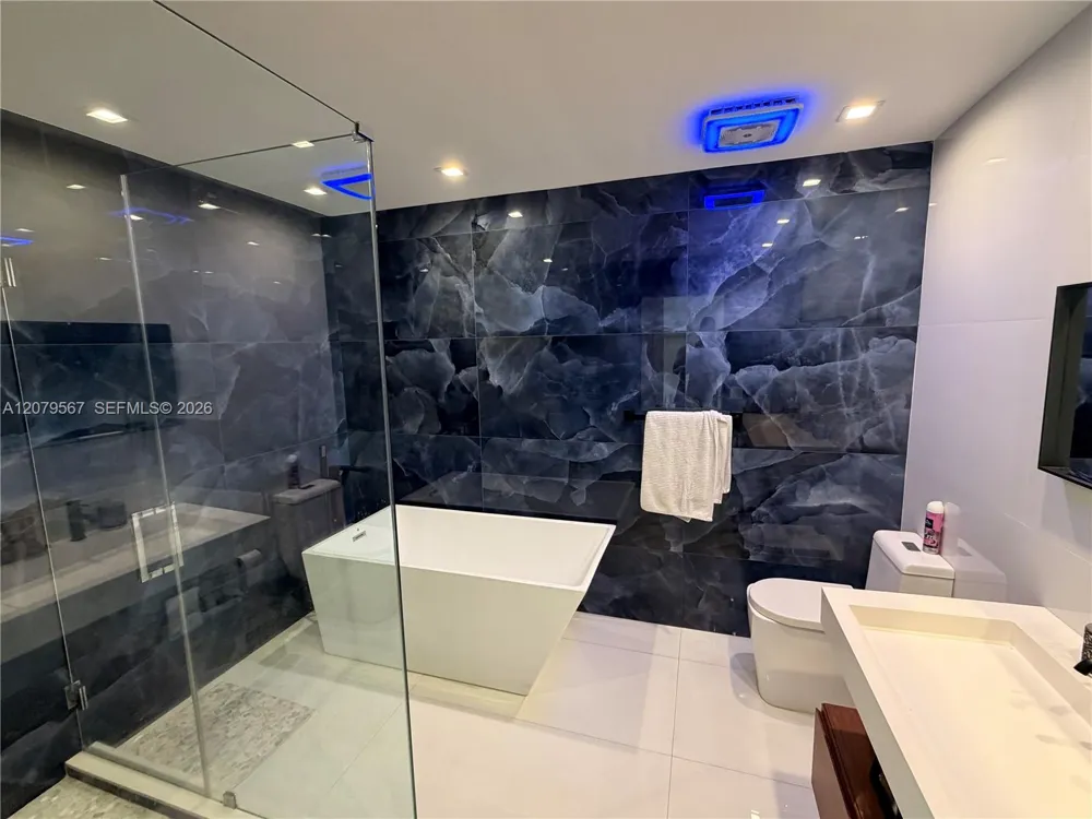 13200 SW 25th St Miami, FL 33175