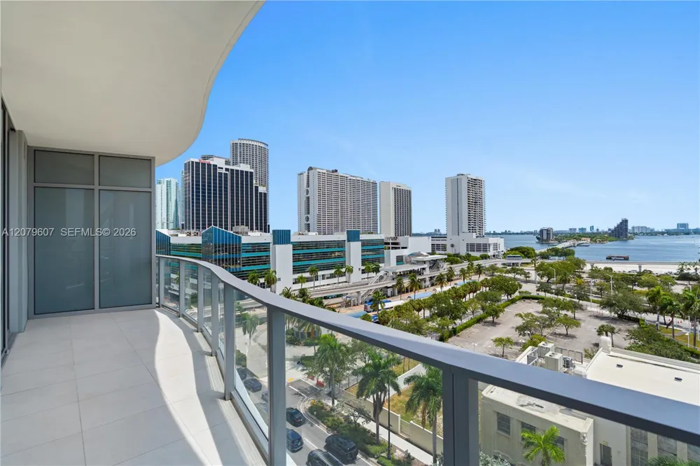 1400 Biscayne Blvd #804 Miami, FL 33132