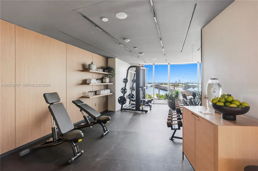 1400 Biscayne Blvd #804 Miami, FL 33132