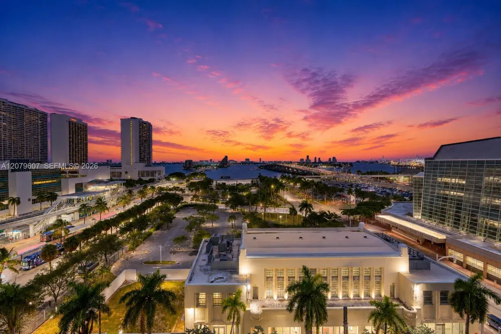 1400 Biscayne Blvd #804 Miami, FL 33132