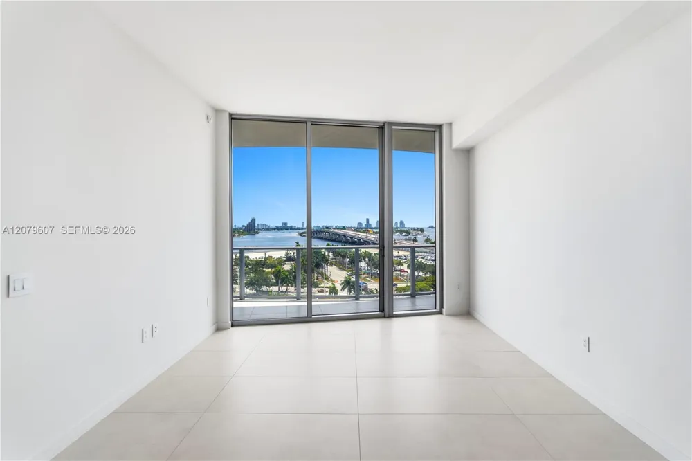 1400 Biscayne Blvd #804 Miami, FL 33132