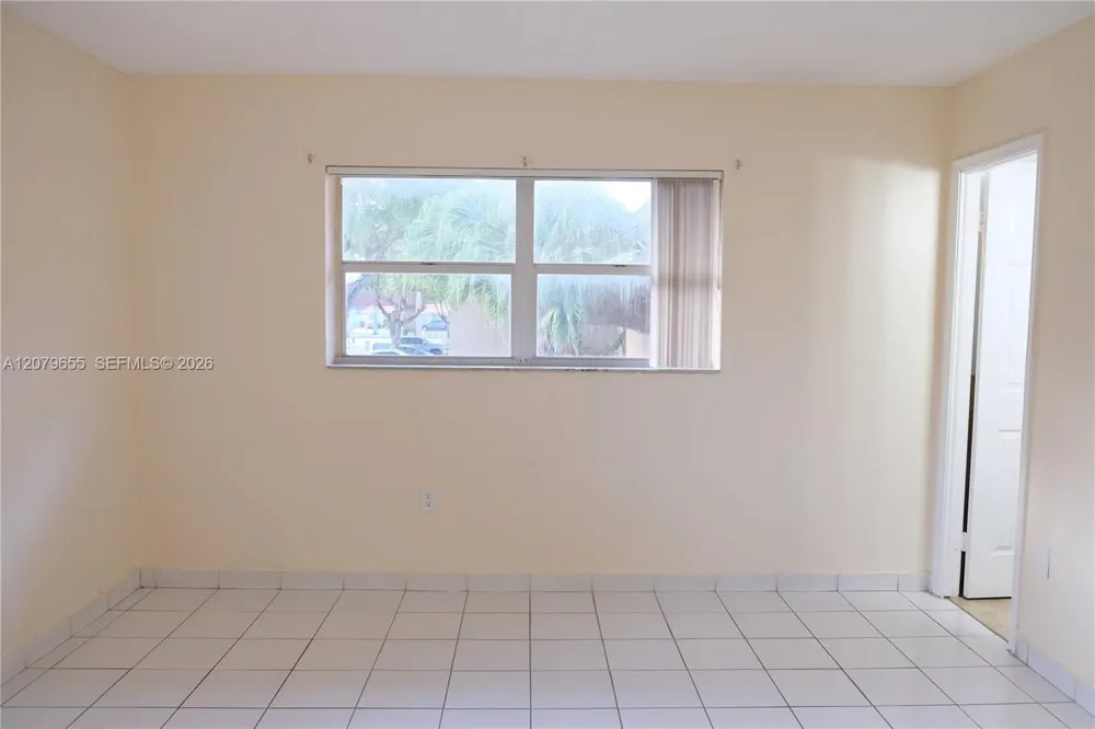 9962 SW 88th St #722-7 Miami, FL 33176