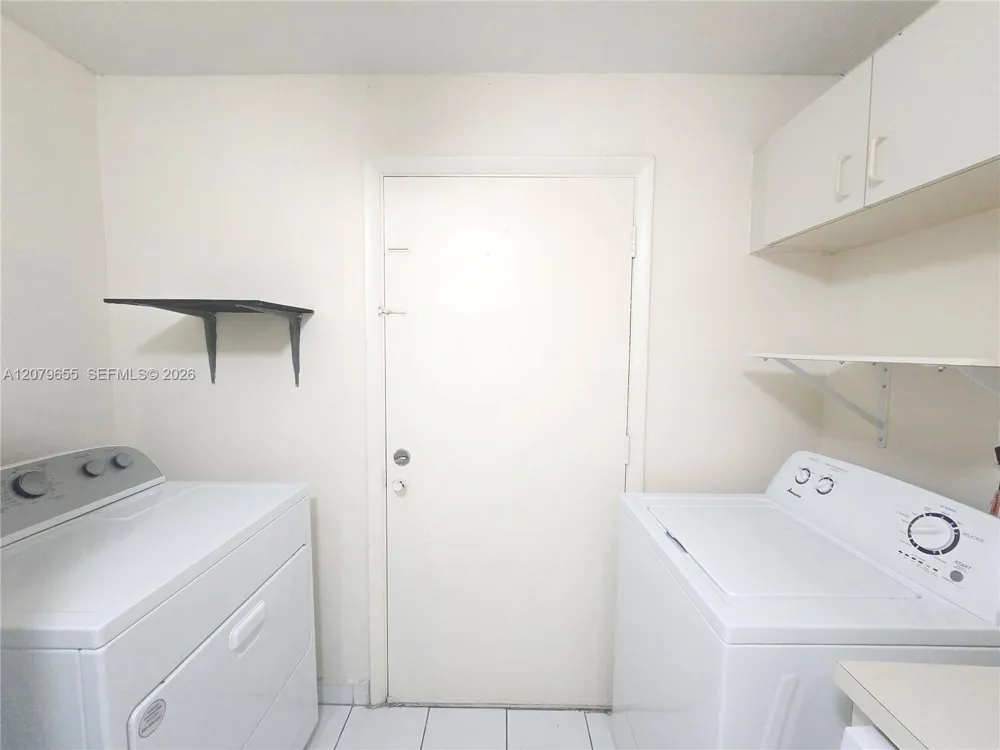 9962 SW 88th St #722-7 Miami, FL 33176