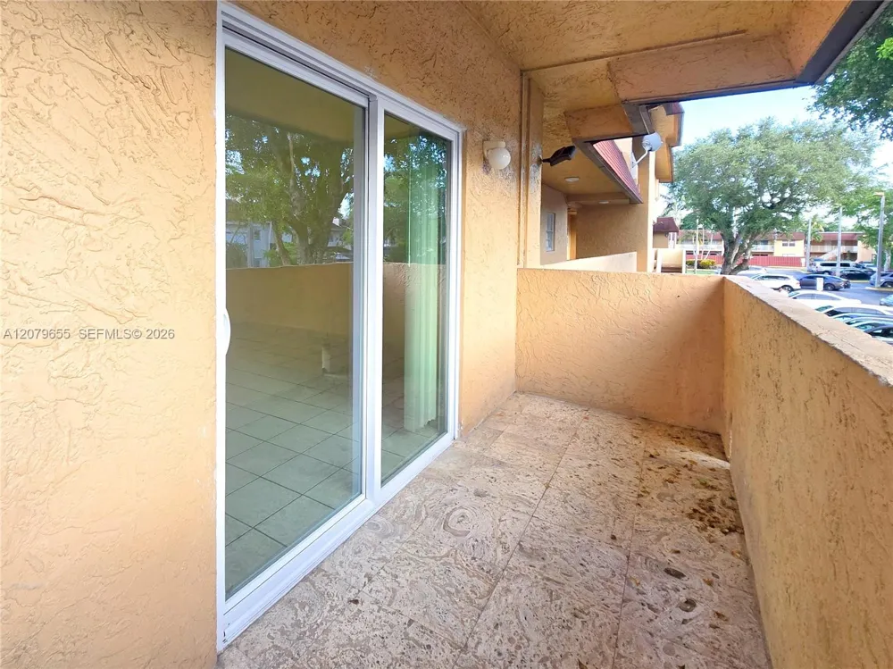 9962 SW 88th St #722-7 Miami, FL 33176