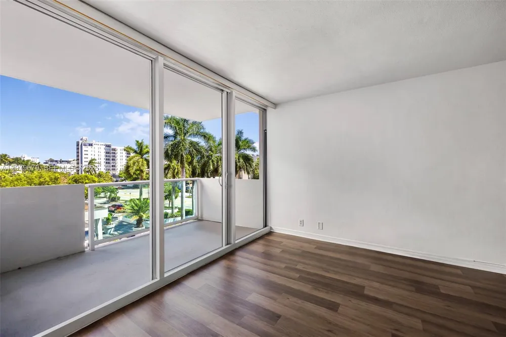 1200 West Ave #317 Miami Beach, FL 33139