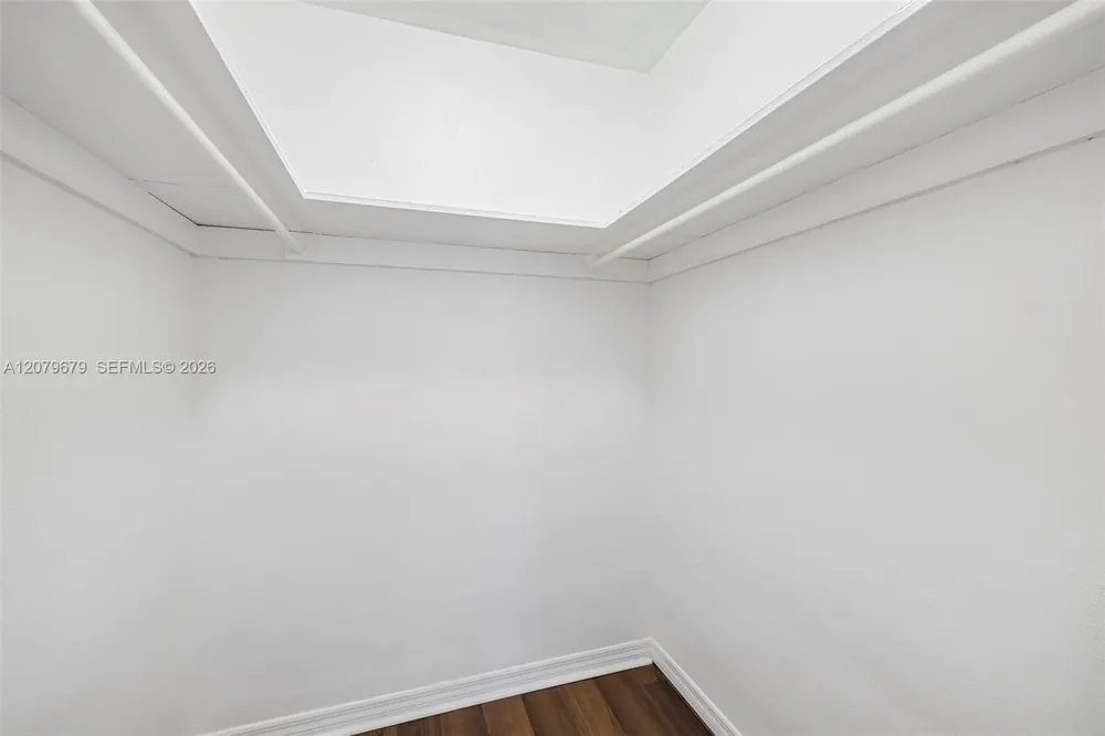 1200 West Ave #317 Miami Beach, FL 33139