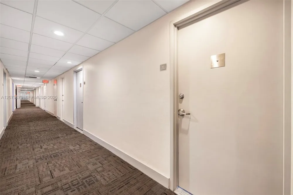 1200 West Ave #317 Miami Beach, FL 33139