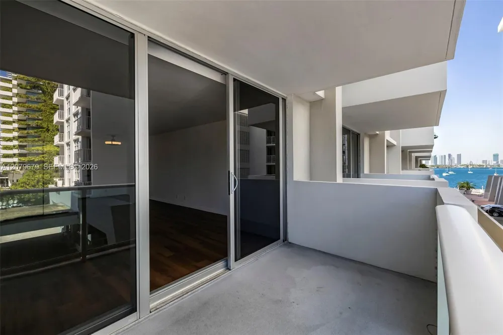 1200 West Ave #317 Miami Beach, FL 33139