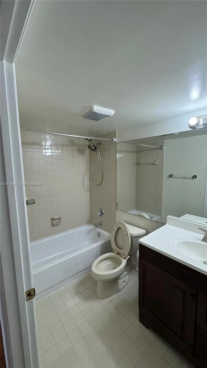 Address Not Shown Coral Gables, FL 33134