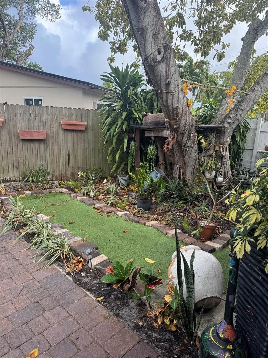 1625 NW 9th Ave #A Fort Lauderdale, FL 33311